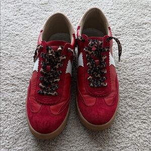 MI.IM Step It Up Sneakers